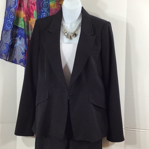 WHBM black one button blazer 10 - Picture 6 of 12